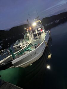 遊漁船一二三（ひふみ）丸　キハダキャスティング　三重県北牟婁郡紀北町島勝浦　2023年7月31日（水）