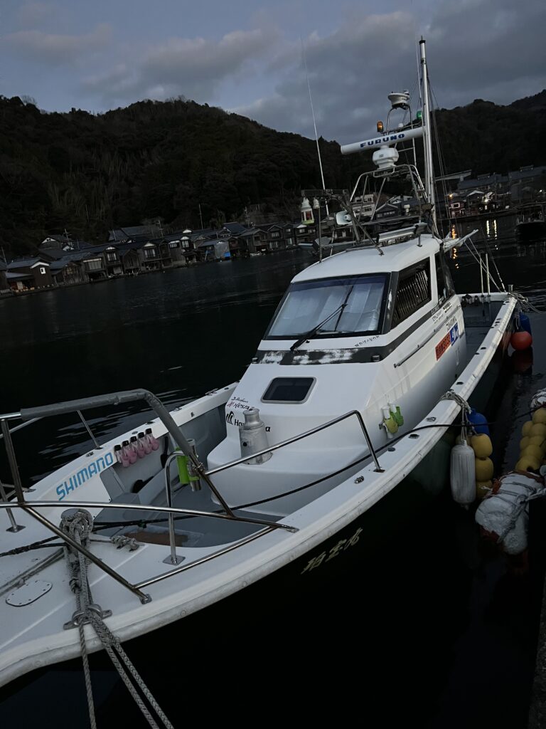 珀宝丸（京都府伊根町）ブリジギング　2024年12月20日
