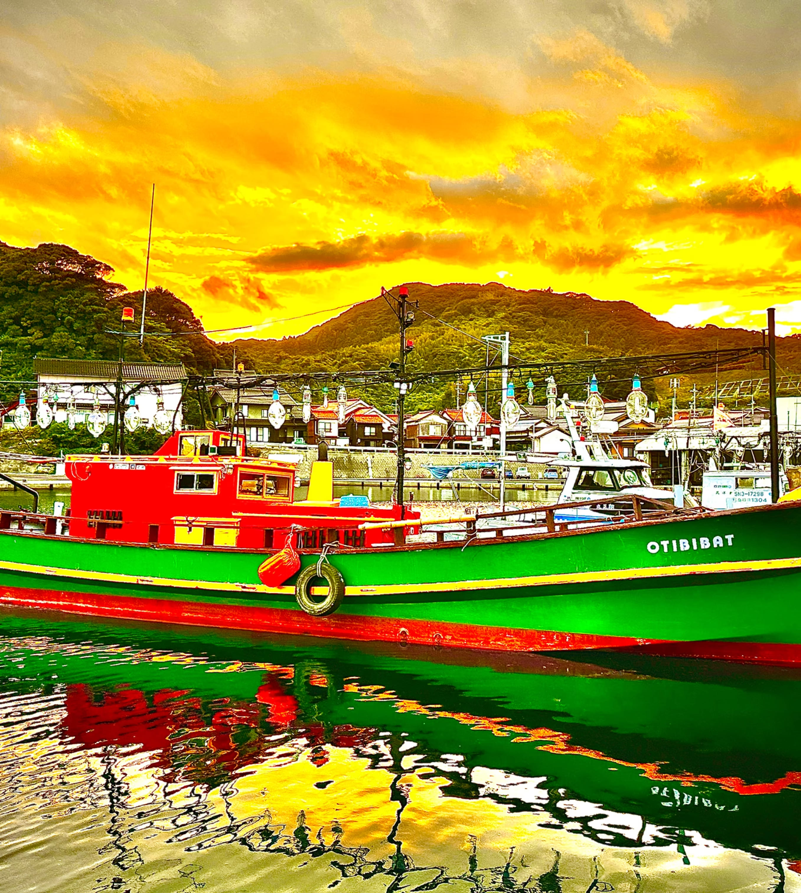 島根県松江市の　イカ釣り専門遊漁船『 TABIBITO 』